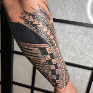 polynesian tattoo bologna